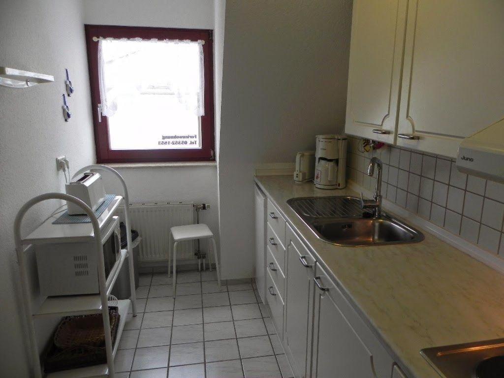 Ferienwohnung-Nils-Holgerson-Mit-Balkon-Zwischen-Strand-Wald-Wiese-Im-Suedosten-Der-Insel-Ruegen Gustow  Экстерьер фото