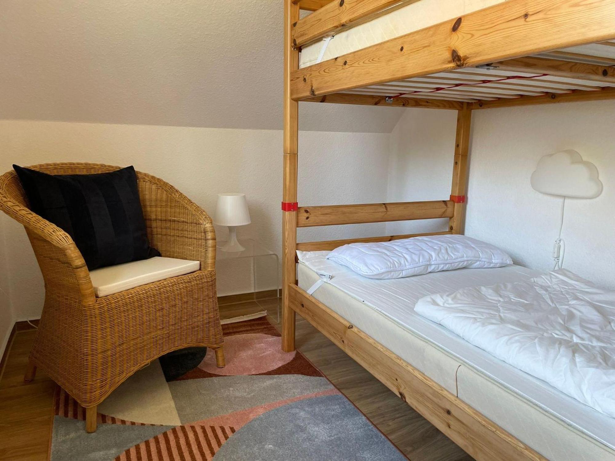 Ferienwohnung-Nils-Holgerson-Mit-Balkon-Zwischen-Strand-Wald-Wiese-Im-Suedosten-Der-Insel-Ruegen Gustow  Экстерьер фото